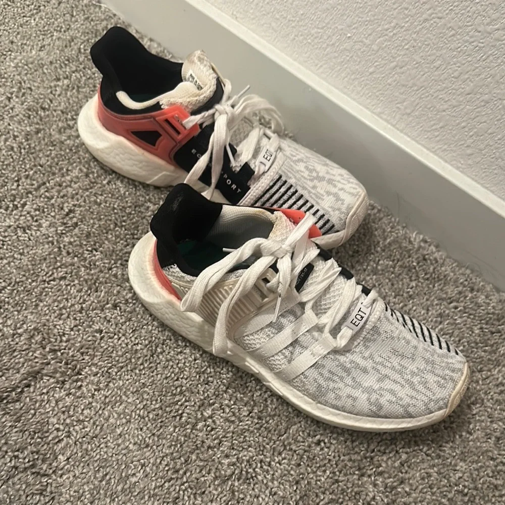 Adidas - Picture 2 of 4